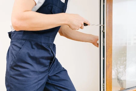 Commercial Glass Door Repair in Miami, FL